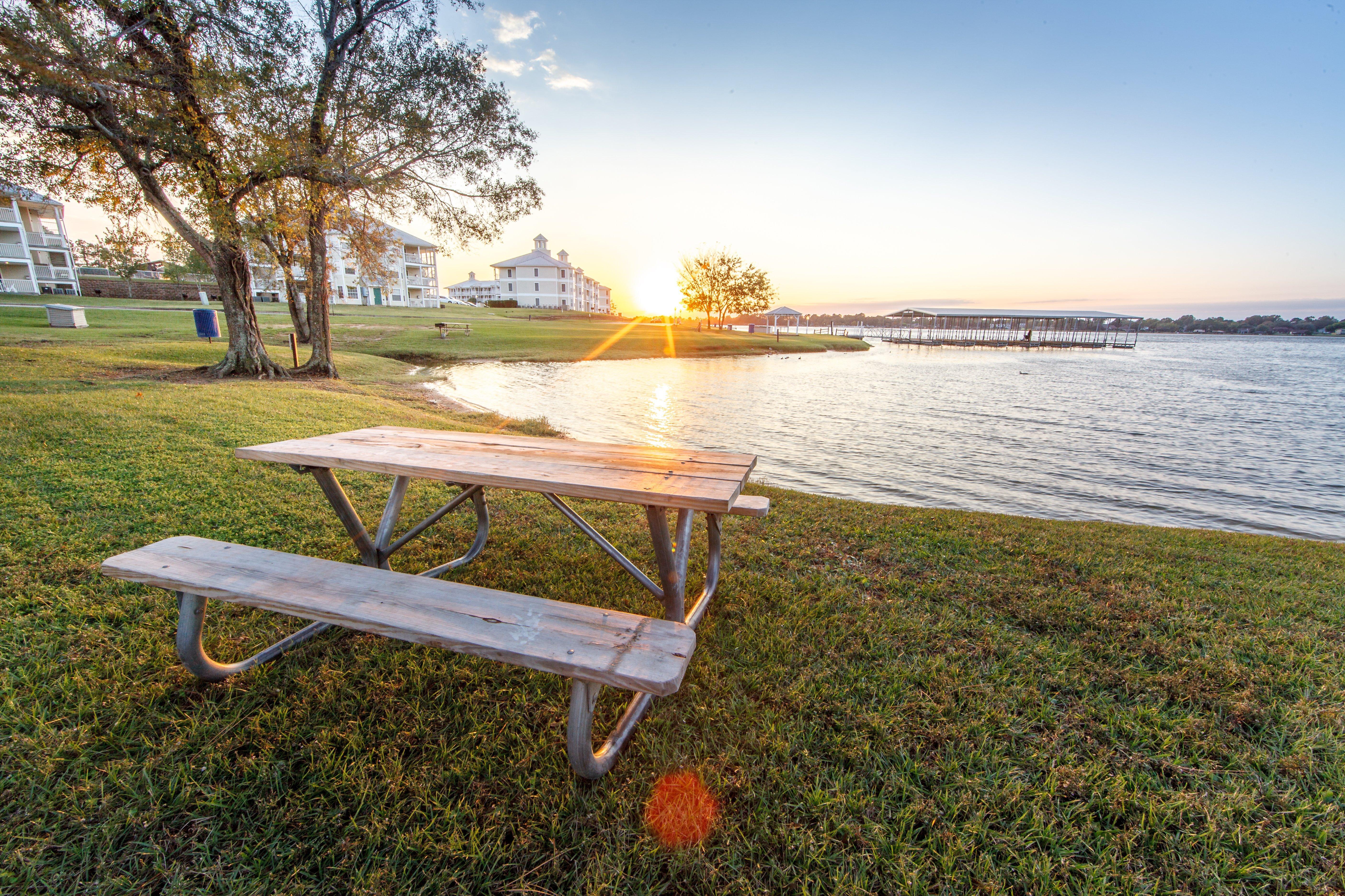 Holiday Inn Club Vacations Piney Shores Resort At Lake Conroe Esterno foto